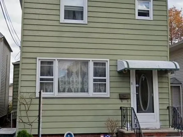 8 Lincoln Pl, East Rutherford, NJ 07073