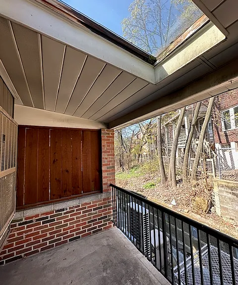 2110 Murray Ave #B — Photo 6