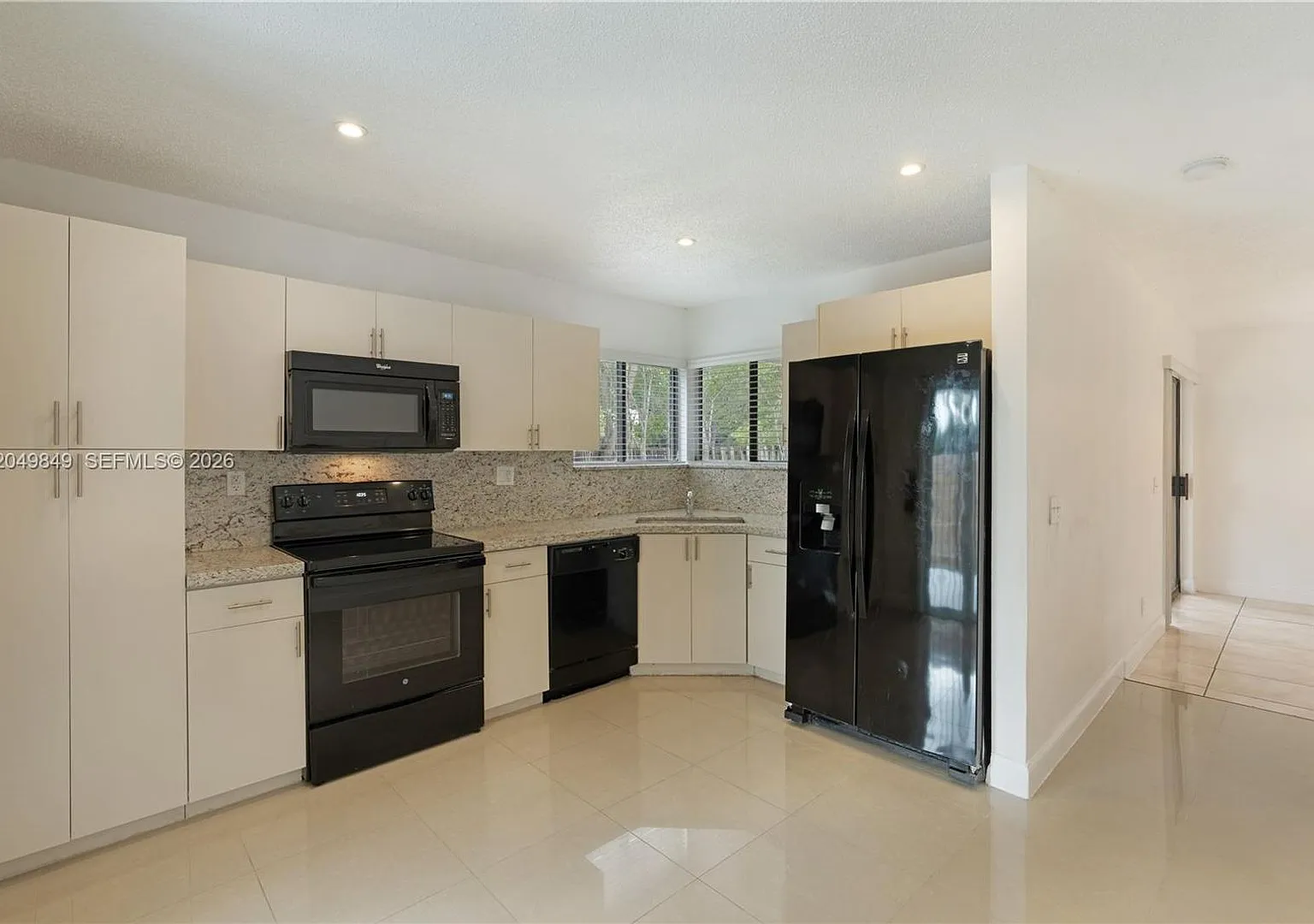9587 SW 148th Ave Circle S, Miami, FL 33196 - 1640 — Photo 2