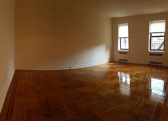 Rented by Smart NY Realty LLC | media 1