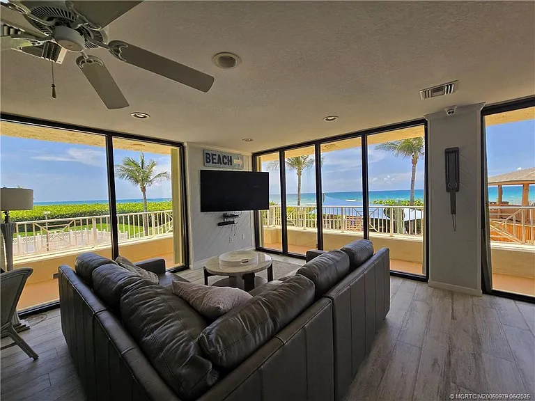 10600 S Ocean Dr #709 — Photo 26