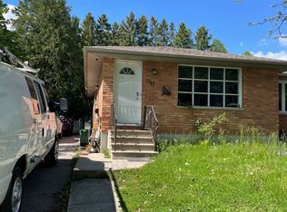 1217 Victoria Dr, London, ON N5Y 4E3