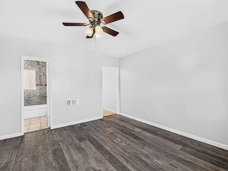 904 Atlantic Ave — Photo 13