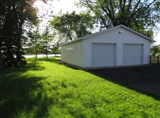 41286 N Elime Rd, Antioch, IL 60002