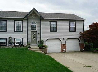 2008 S Trillium Dr, Aliquippa, PA 15001