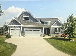12908 Sunrise Ct, Wayland, MI