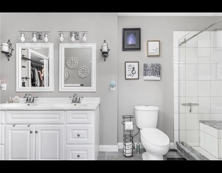 829 S Randolph St — Photo 21