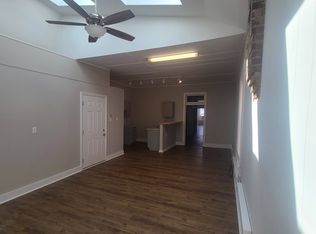 322 1/2 S Main St #2, Paris, KY 40361