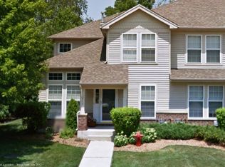 909 Main St, Batavia, IL 60510