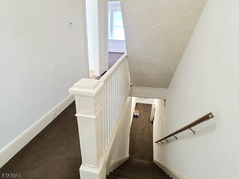 254 W Franklin St #2 — Photo 13