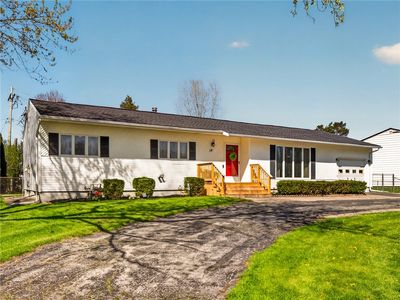 14 Blue Avocado Ln, Rochester, NY, 14623