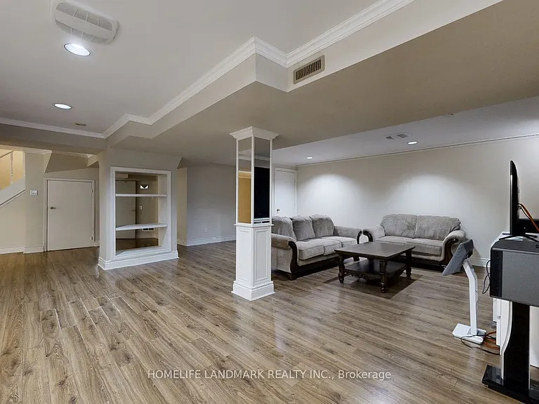 46 Green Ash Cres — Photo 39