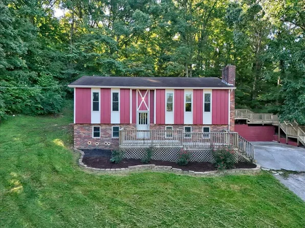 1390 Wendy Cir, Morristown, TN 37814
