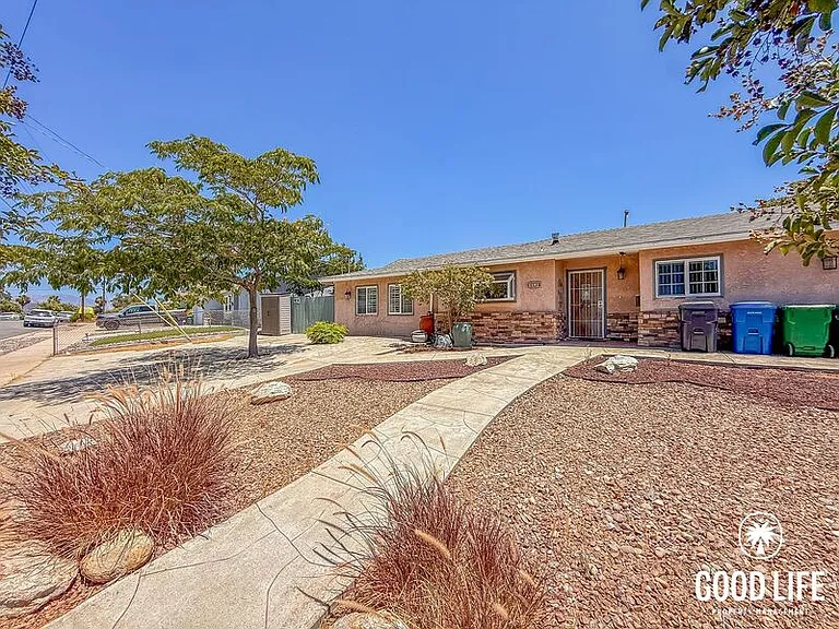 9719 Castaic Ct — Photo 1