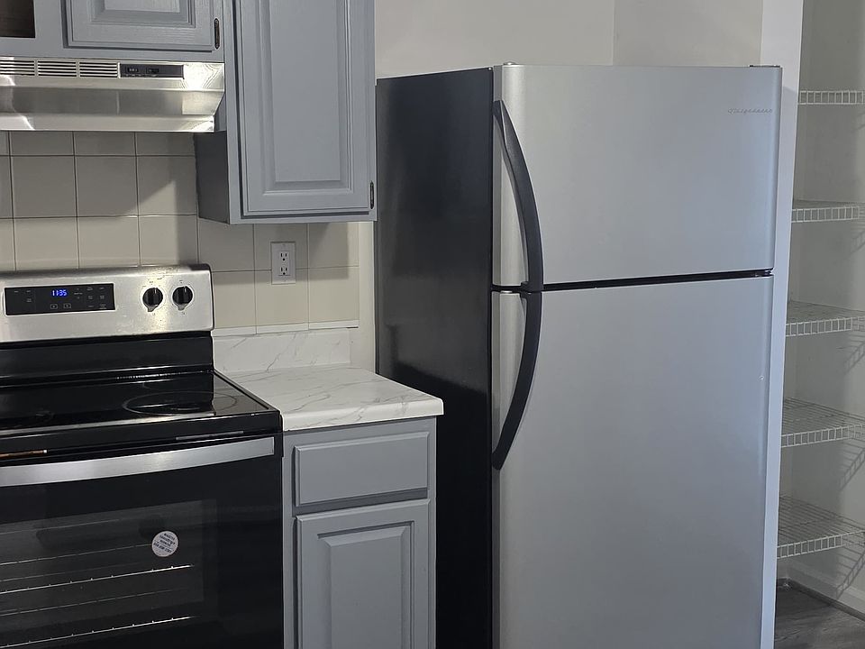 2nd image of 11326 Broken Bow Ct