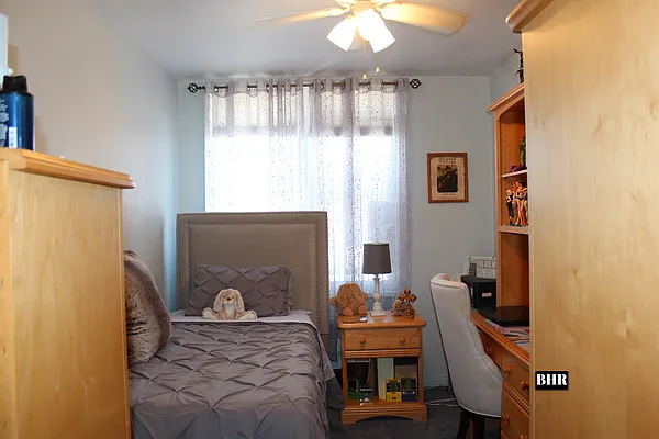 Sold by Bright Horizons Realty | media 33