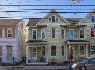 26 W Orange St, Lititz, PA 17543
