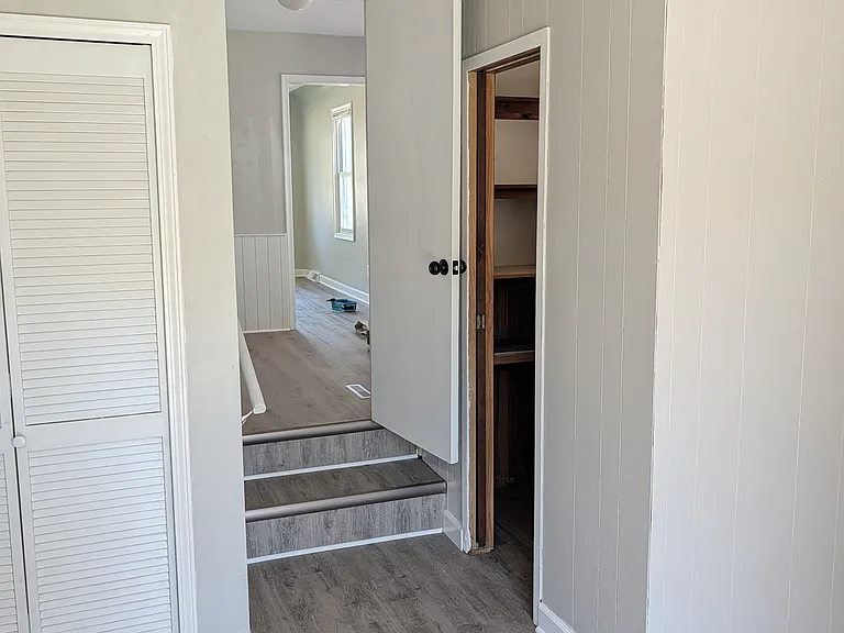 21712 Lakeview St — Photo 10