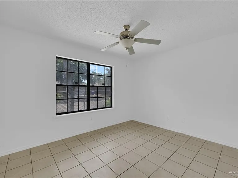 4125 Goldenrod Ave — Photo 8