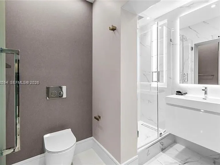 10190 Collins Avenue Cu #203 — Photo 19