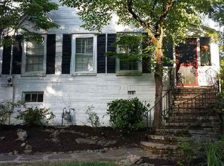 301 Lake Forest Dr, Knoxville, TN 37920