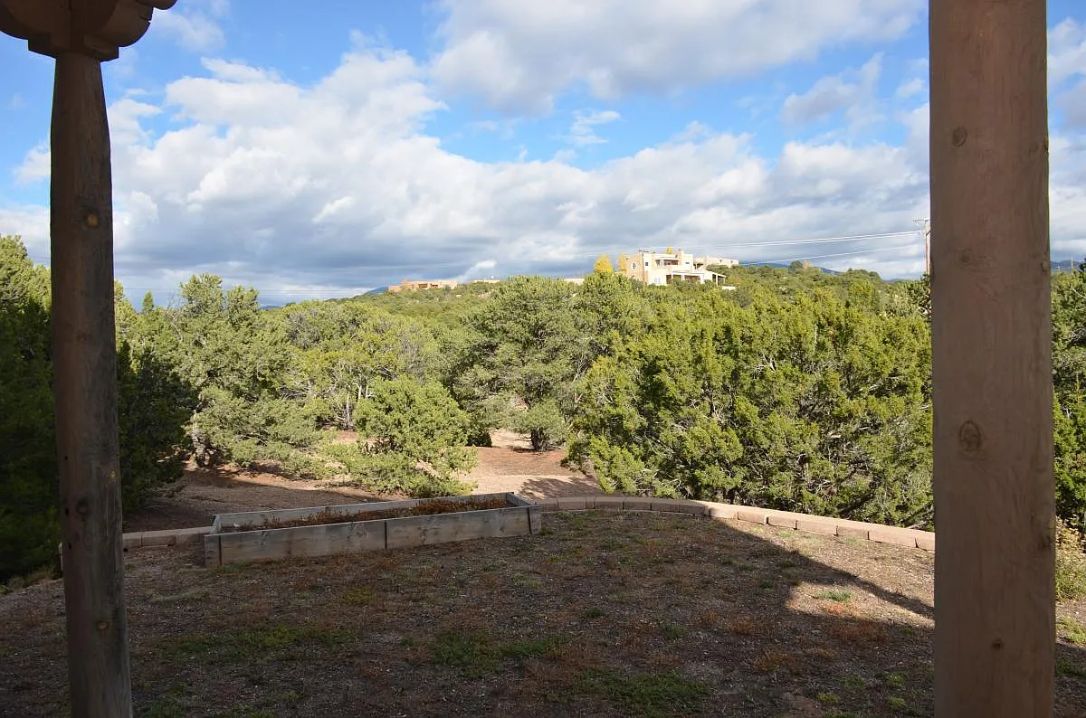 1753 Ridgepoint Loop — Photo 2