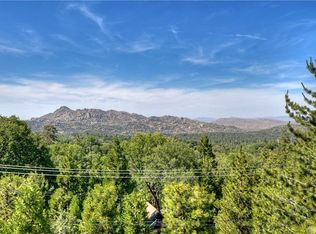 1280 Aleution Dr, Lake Arrowhead, CA 92352