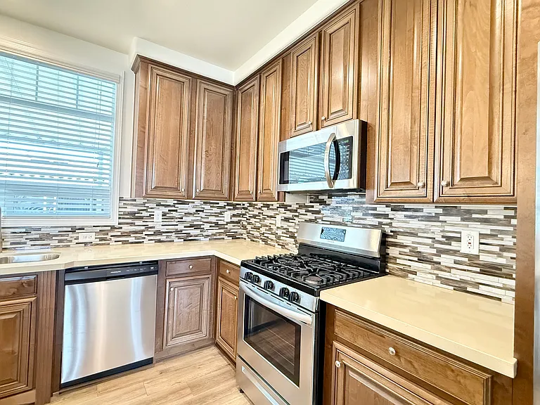 3595 Santa Fe Ave #227 — Photo 28