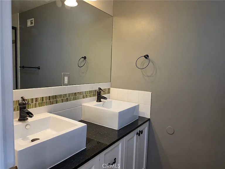 5446 Irondale Ave — Photo 21