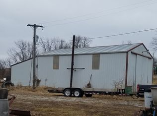 519 N 14th St, Downing, MO 63536