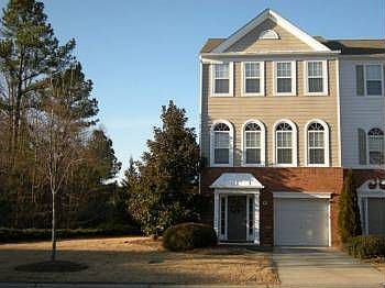 1st image of 3923 Howell Park Rd