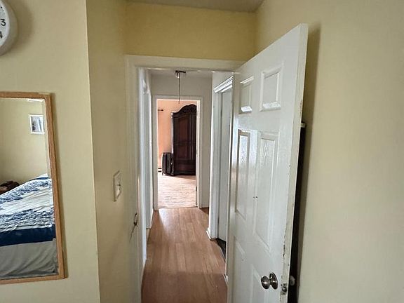 5th image of 461 Old Erial Rd