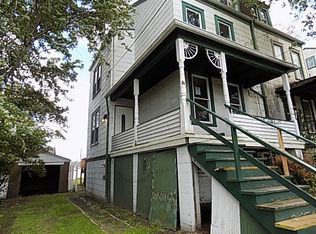 25 Harrison St, Homestead, PA 15120