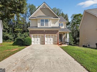 52 Darbys Run Way, Hiram, GA 30141