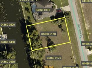 906 SW 8th Pl, Cape Coral, FL 33991