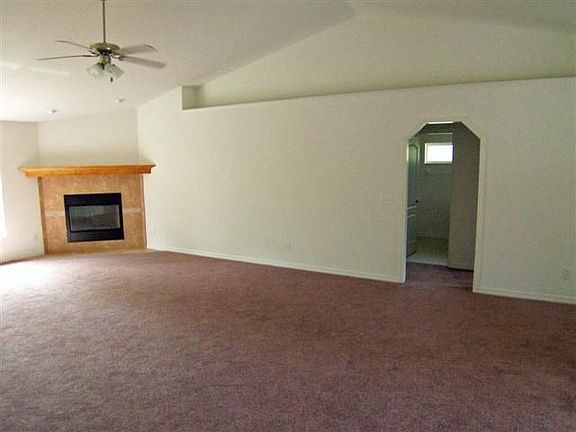 open living RM w/ gas fireplace