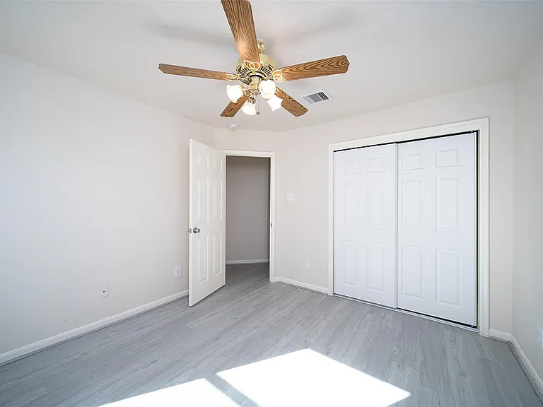 12934 Kingston Point Ln — Photo 21