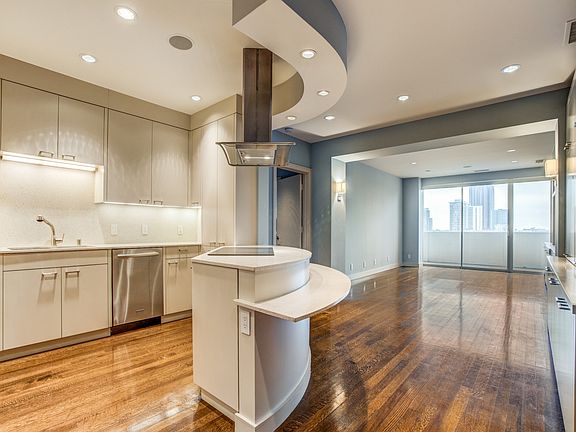 2nd image of 3601 Turtle Creek Blvd APT 1105