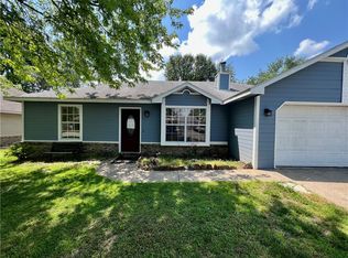 2306 W Beech St, Rogers, AR 72756