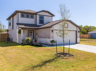 1210 Millpointe Ln, Dayton, TX 77535