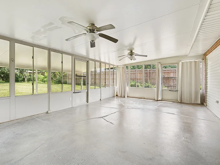 Huge Sunroom