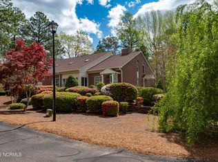 17 Pinehurst Mnr APT D, Pinehurst, NC 28374