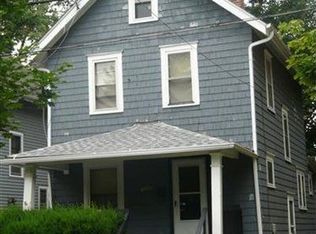 1242 Bellows St, Akron, OH 44301