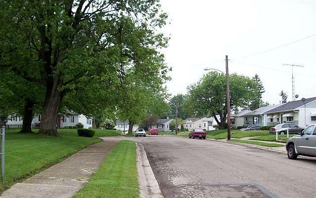 2nd image of 732 Barker Dr