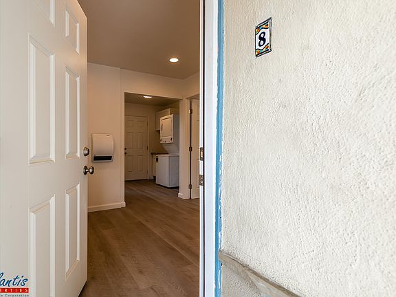 3rd image of 123 Bixby St #8