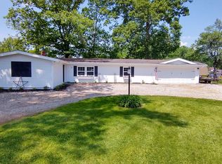 21 Oak Dr, Hebron, OH 43025