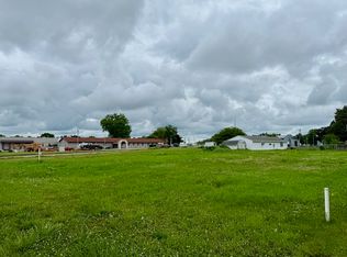 918 E 6th St N, Newton, IA 50208