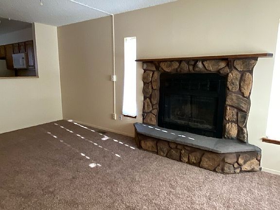 4th image of 1967 Mineola St APT A