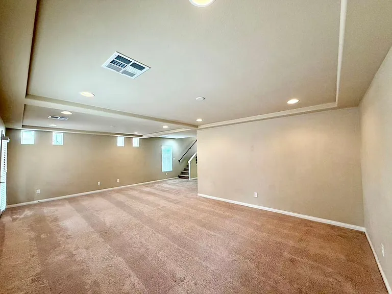 8105 Discovery Point St — Photo 5