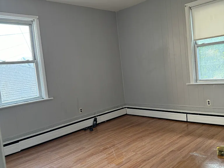 39 Opper St #1 — Photo 12